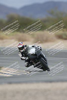 media/Sep-21-2025-Race Pace (Sun) [[98bf33ef95]]/Verified/10-Turn 10 (1150am)/